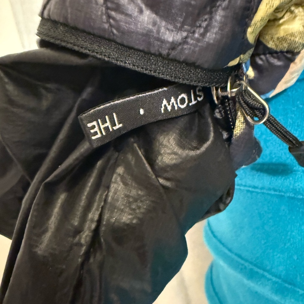 Preowned The North Face Floral Thermoball The Stow S/P - Reduced & Great Price - Picture 9 of 11